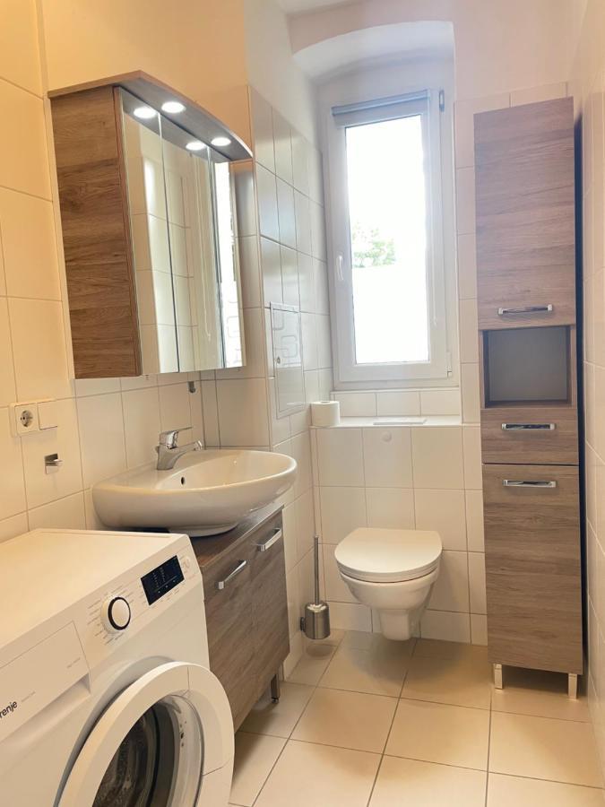 Stadtblick Apartment: Gemütliche Ferienwohnung im Herzen Bernaus Bernau bei Berlin Exterior photo